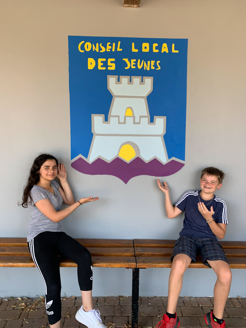 2023 Mai, CLJ démarrage rénovation abri bus_15_edited.jpg