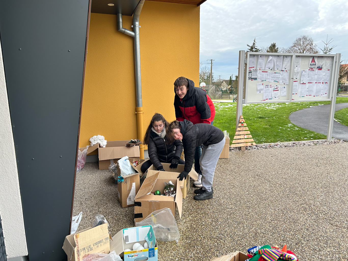 2024 Novembre, CLJ déco Noël_2.jpg