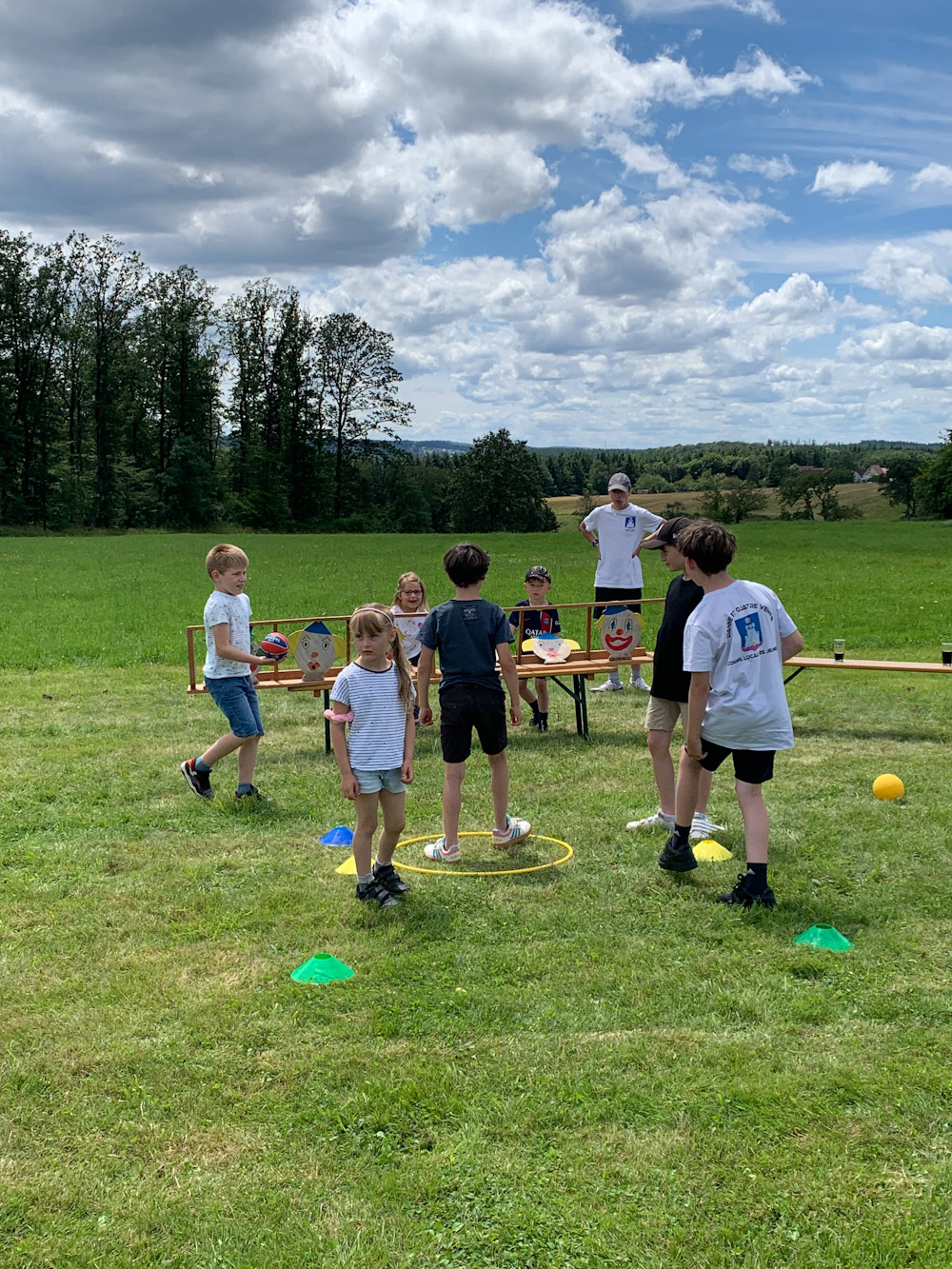 2024 Juillet, Danne en fête, animations CLJ_1_edited.jpg