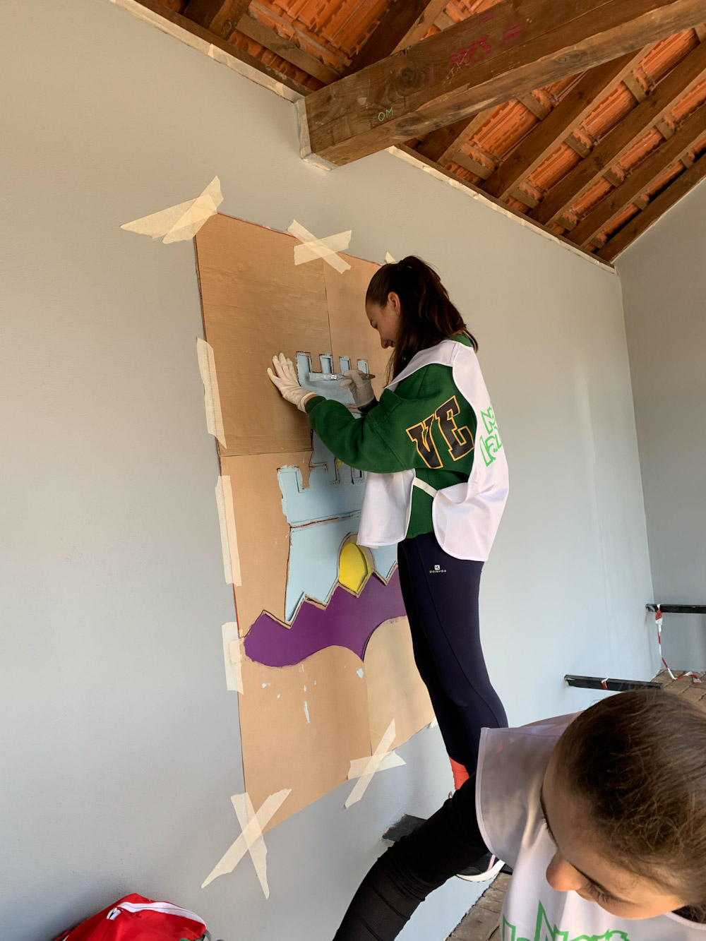 2023 Mai, CLJ démarrage rénovation abri bus_11_edited.jpg