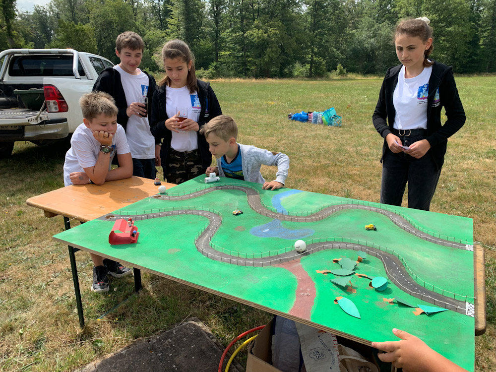 2023 Juillet, Danne en fête, animations CLJ_1_edited.jpg