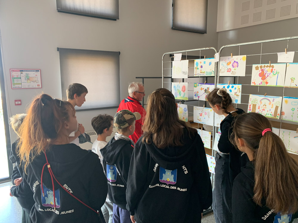 2023 Juillet, Danne en fête, jury CLJ_4_edited.jpg