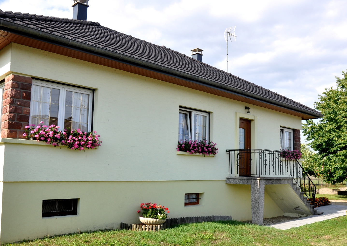 Nachbaur.JPG