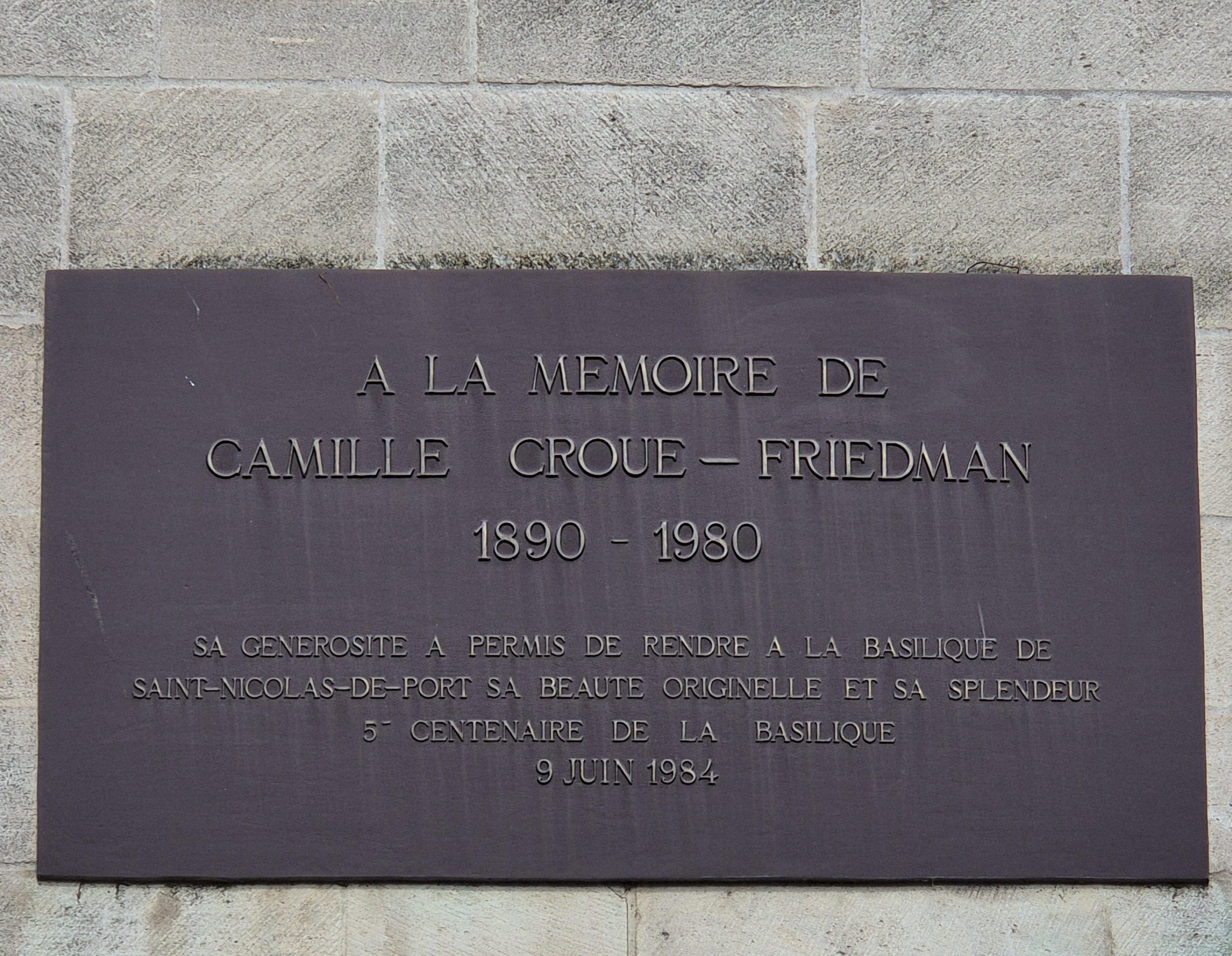 Plaque mémoire.jpg