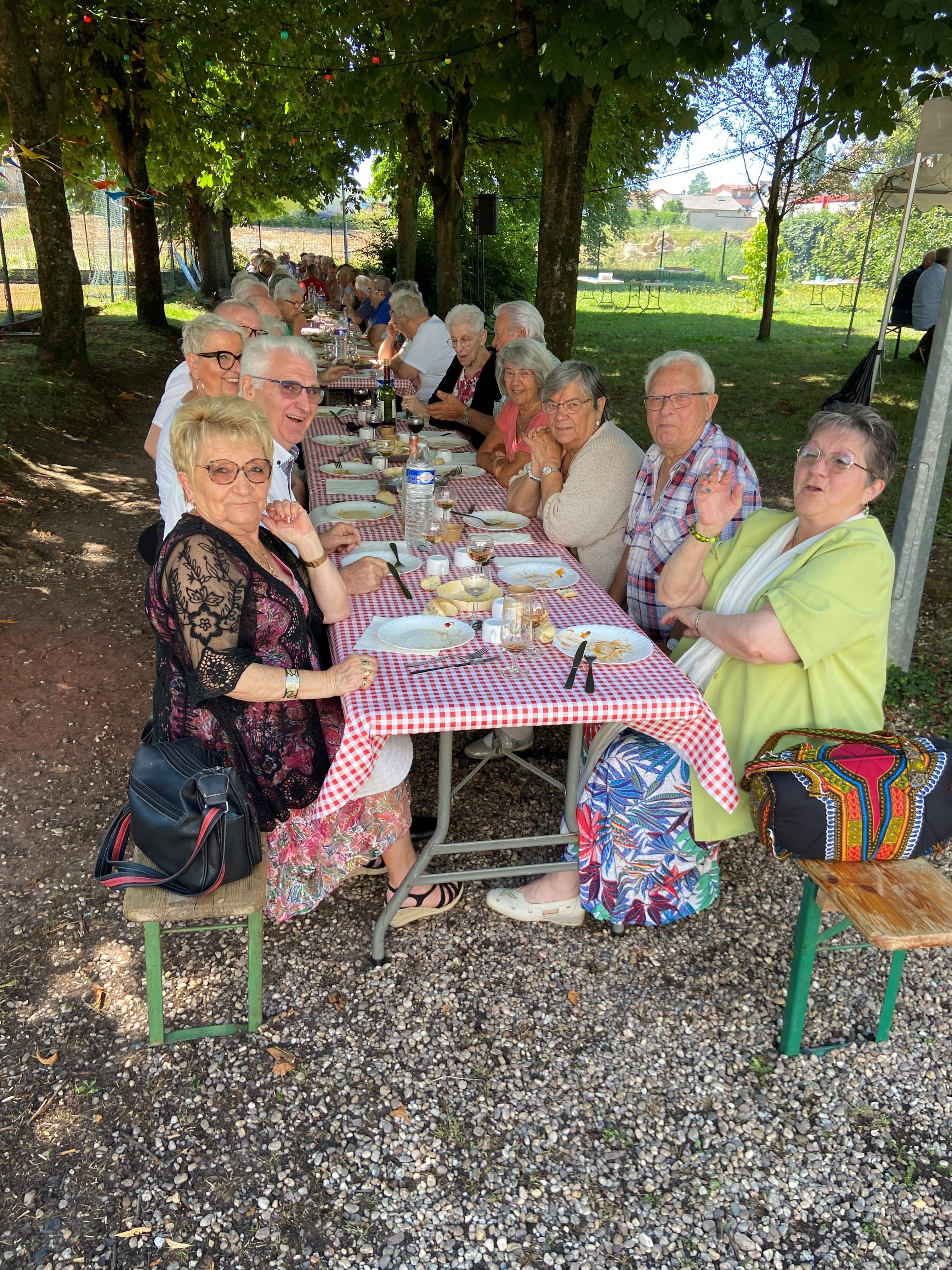 2024 07 28 REPAS CHAMPETRE _10_.jpg