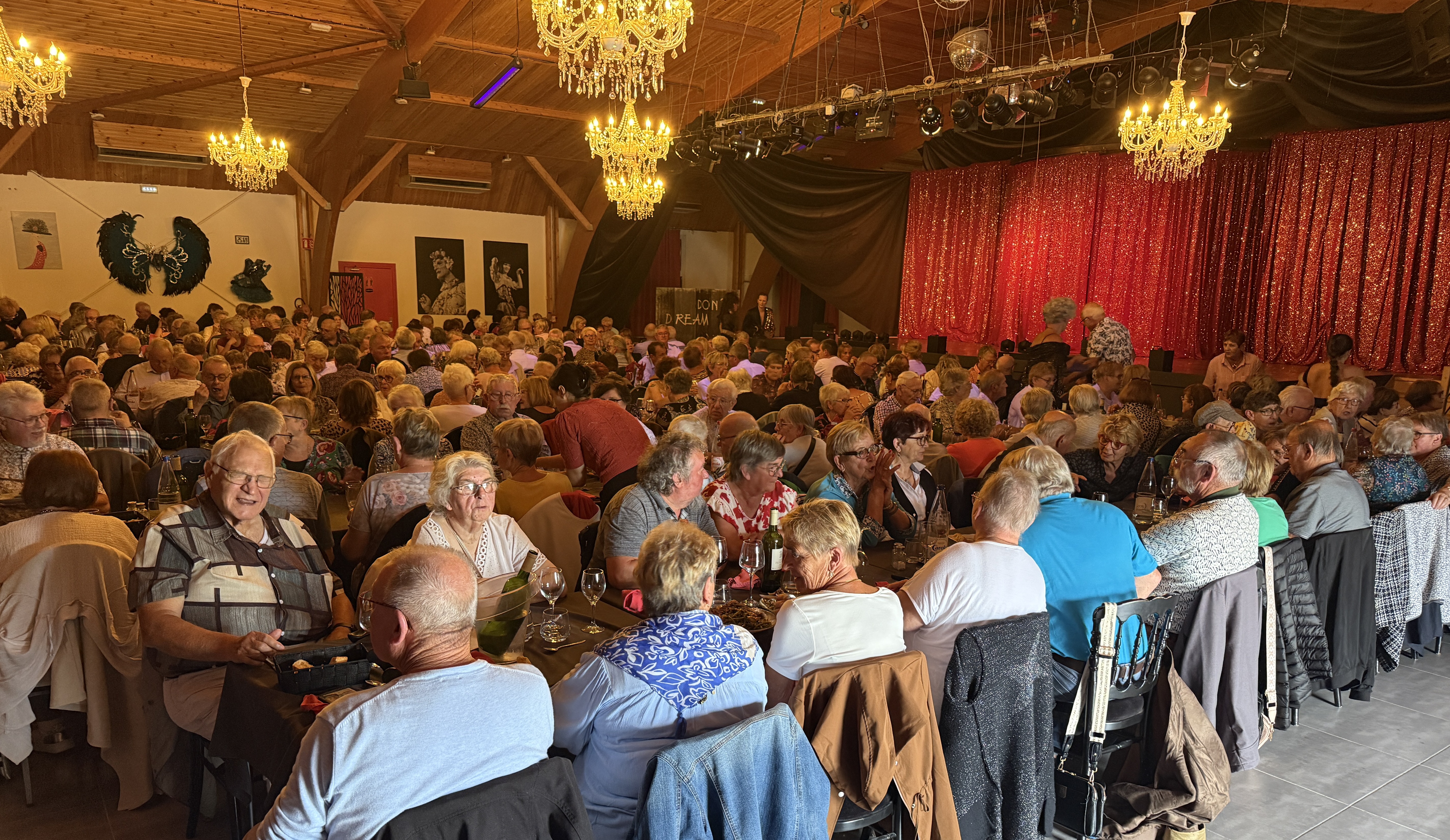 2025 09 12 CABARET.JPG