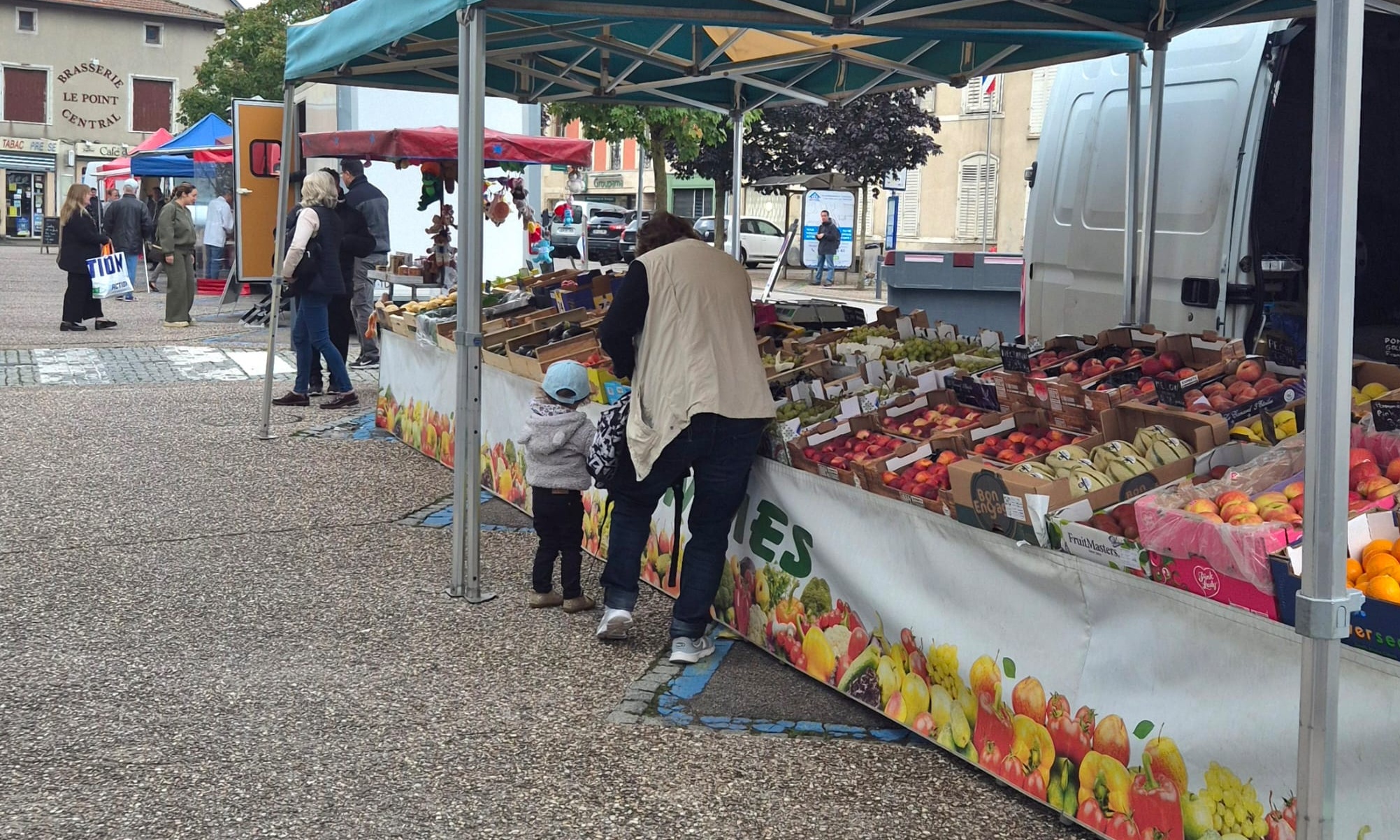 2024 10 31 marché.jpg