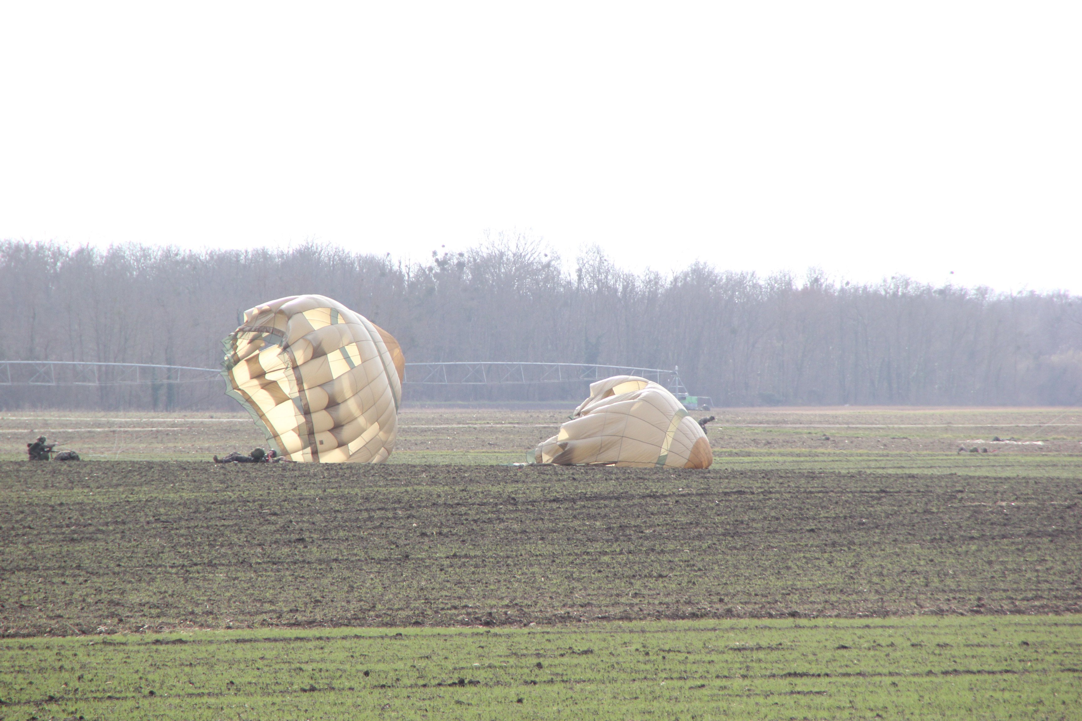 Sauts parachute _22_.JPG