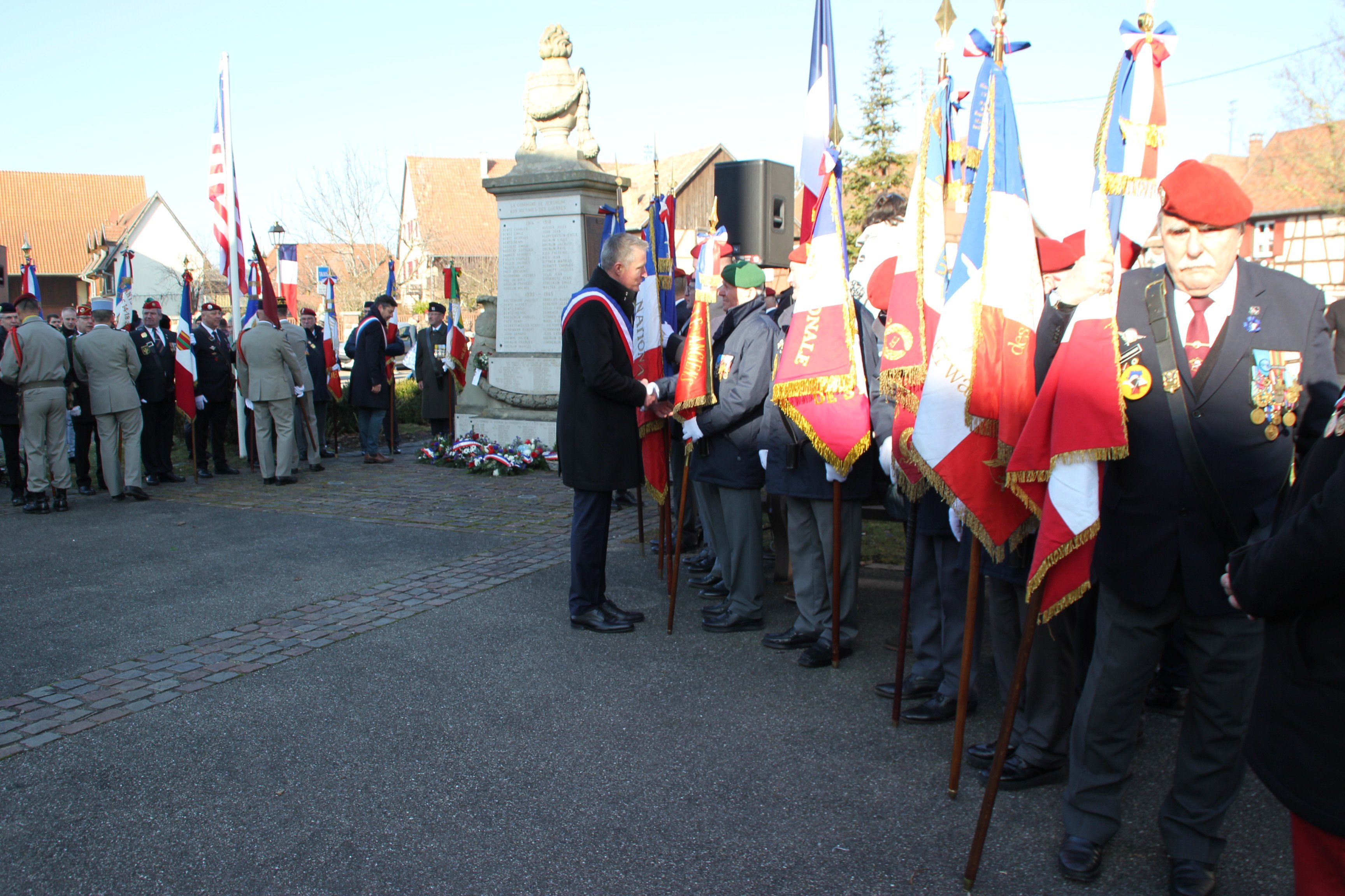 Cérémonie Monument aux morts _49_.JPG