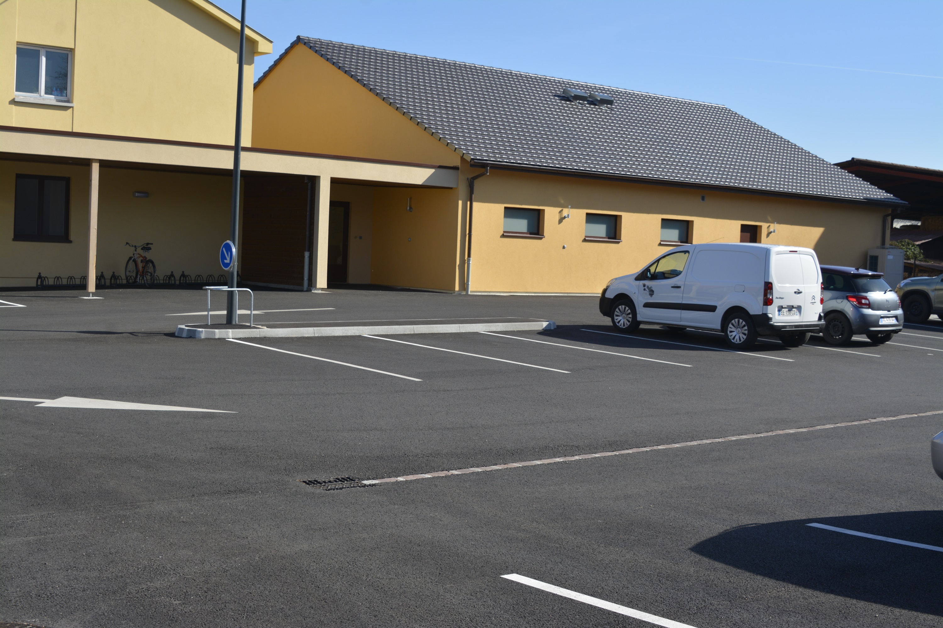 201903_parking_peri _2__web.jpg