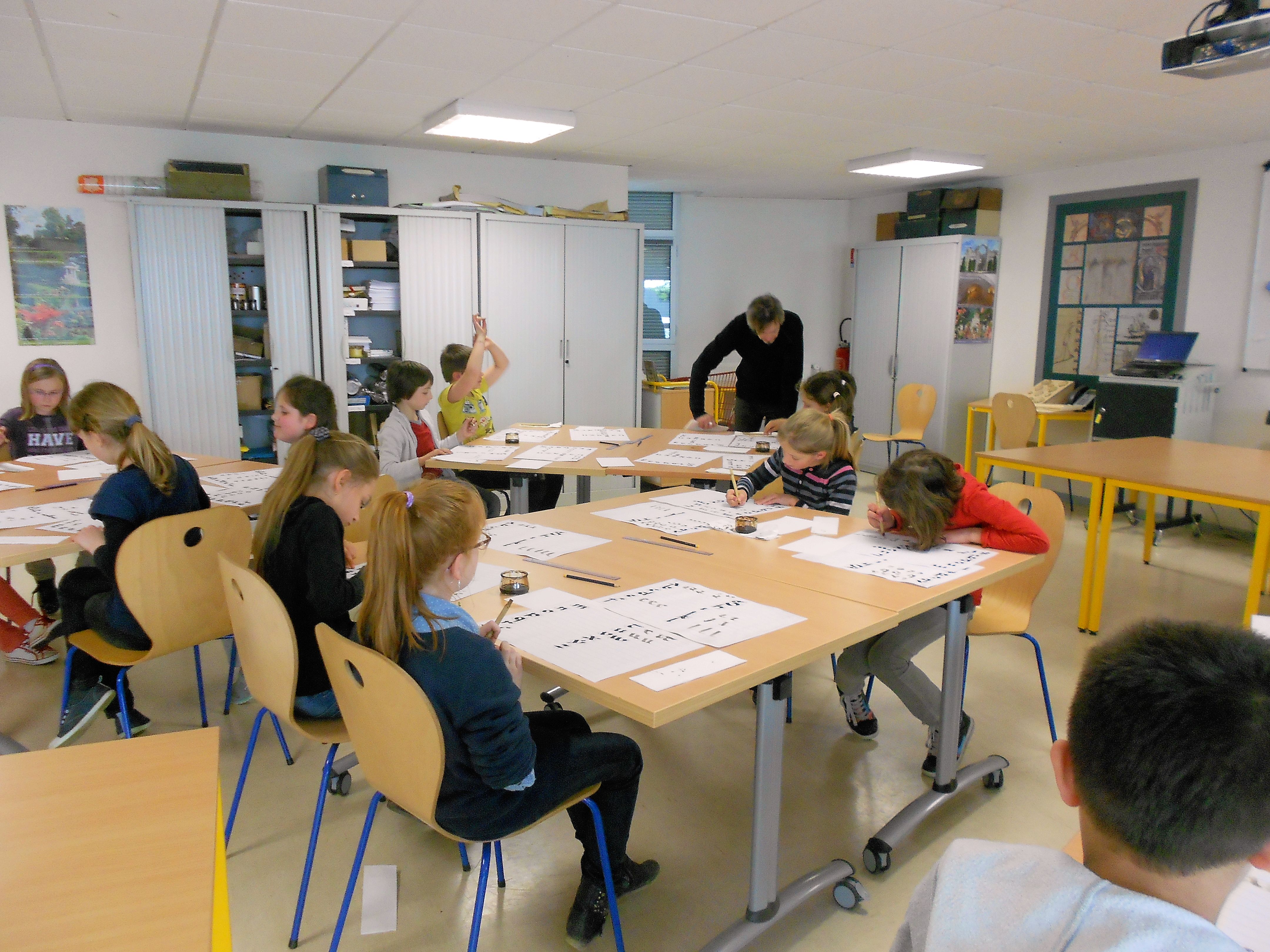 Essai à la calligraphie.jpg