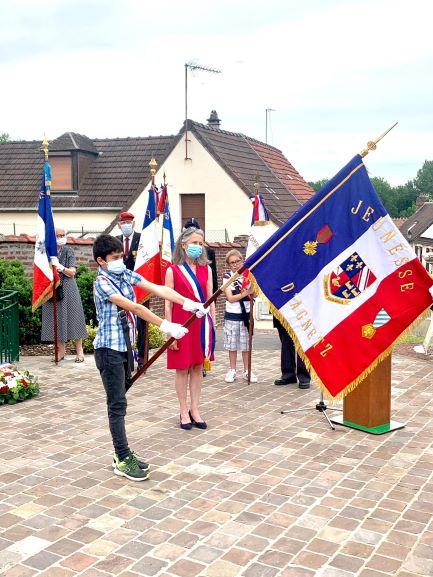 Cérémonie 17 juin _ 2021.jpg
