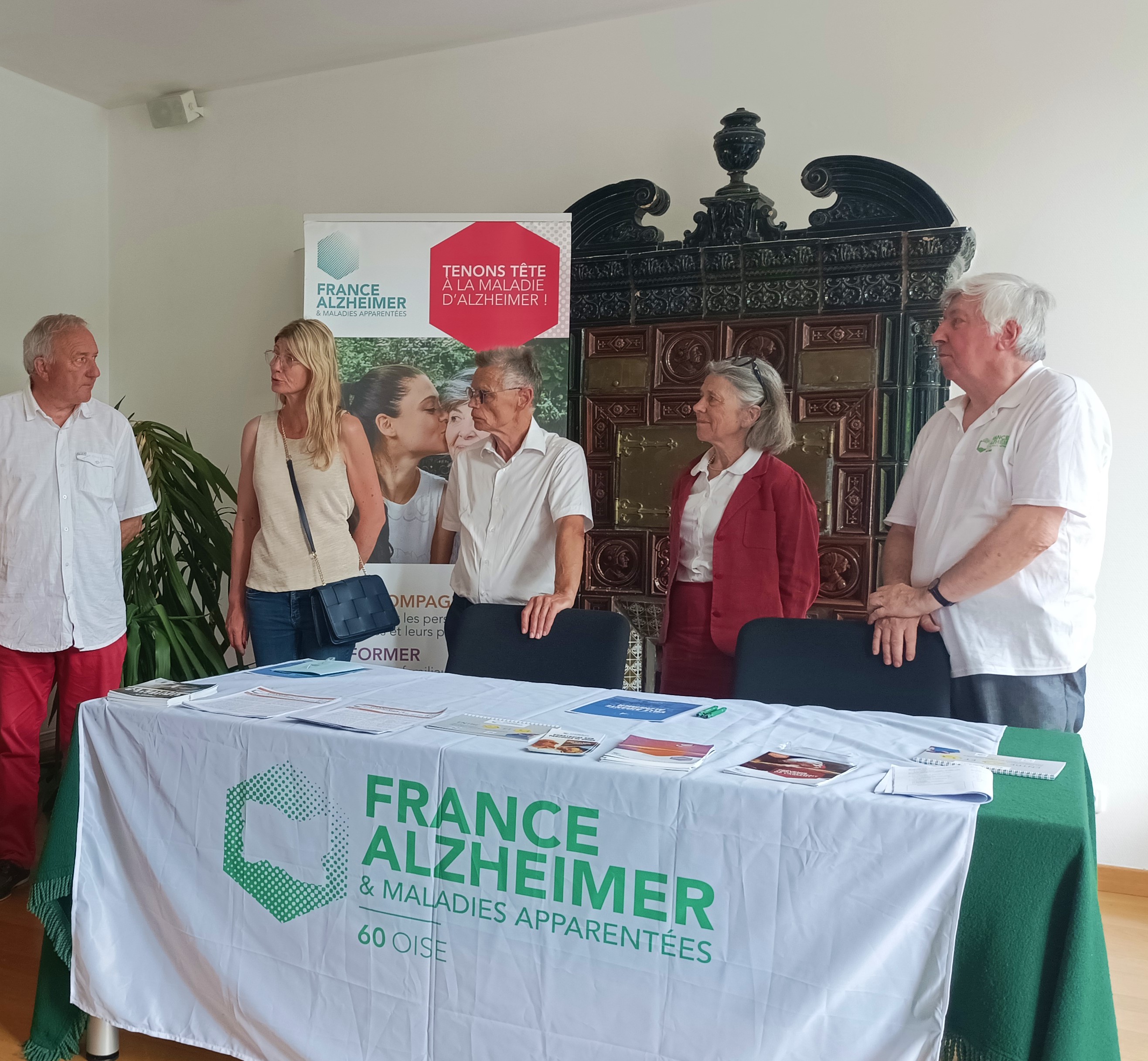 France Alzheimer - p 18_19 _ CCAS.jpg