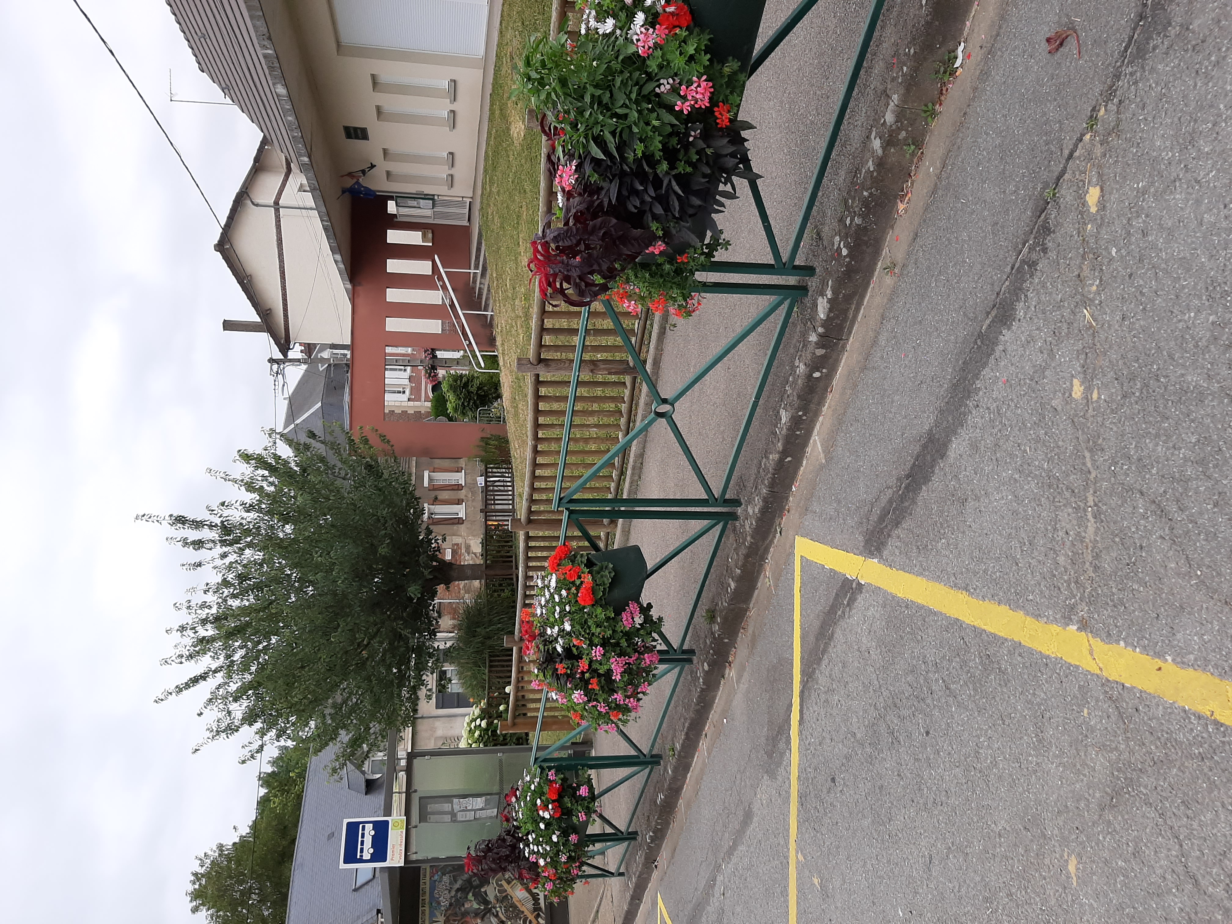 jardinières Maternelle.jpg