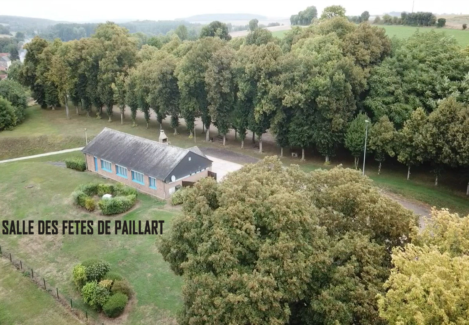 SALLE DES FETES AERIEN.jpg