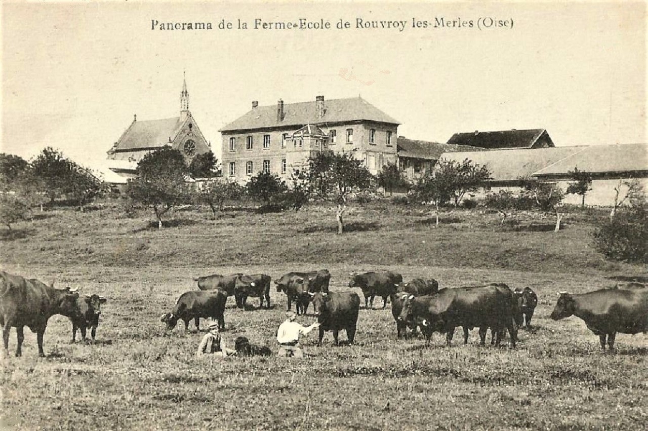 rouvroy les merles la ferme école vue générale 2.jpg
