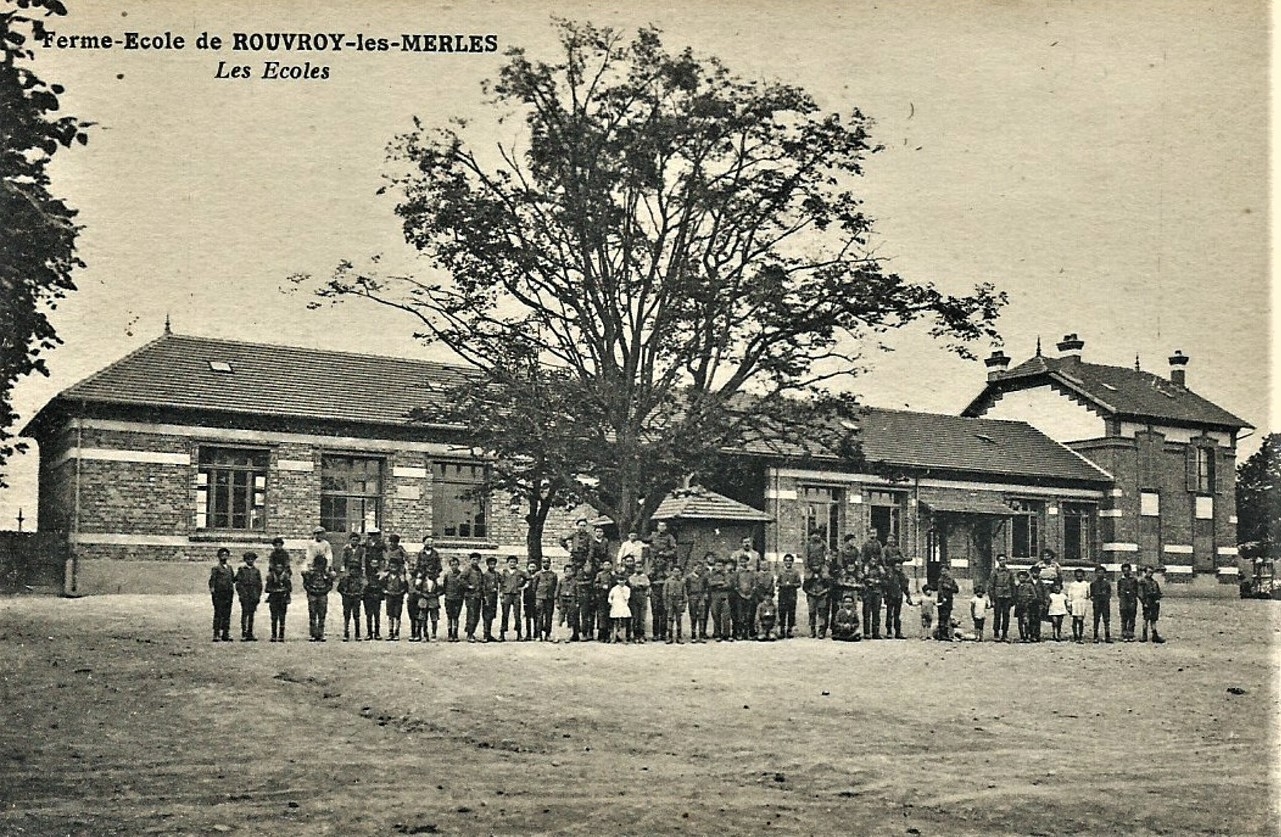 rouvroy les merles les écoles.jpg