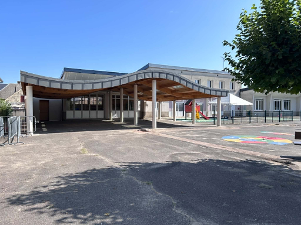 Photo préau école.jpg