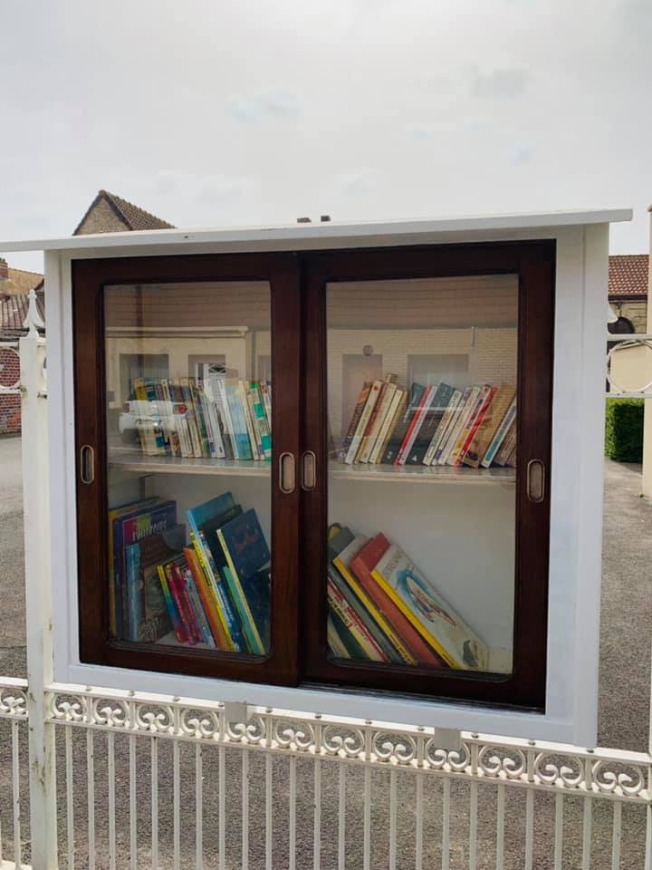 BOITE A LIVRES.jpg