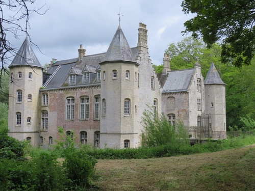 chateau 5.jpg