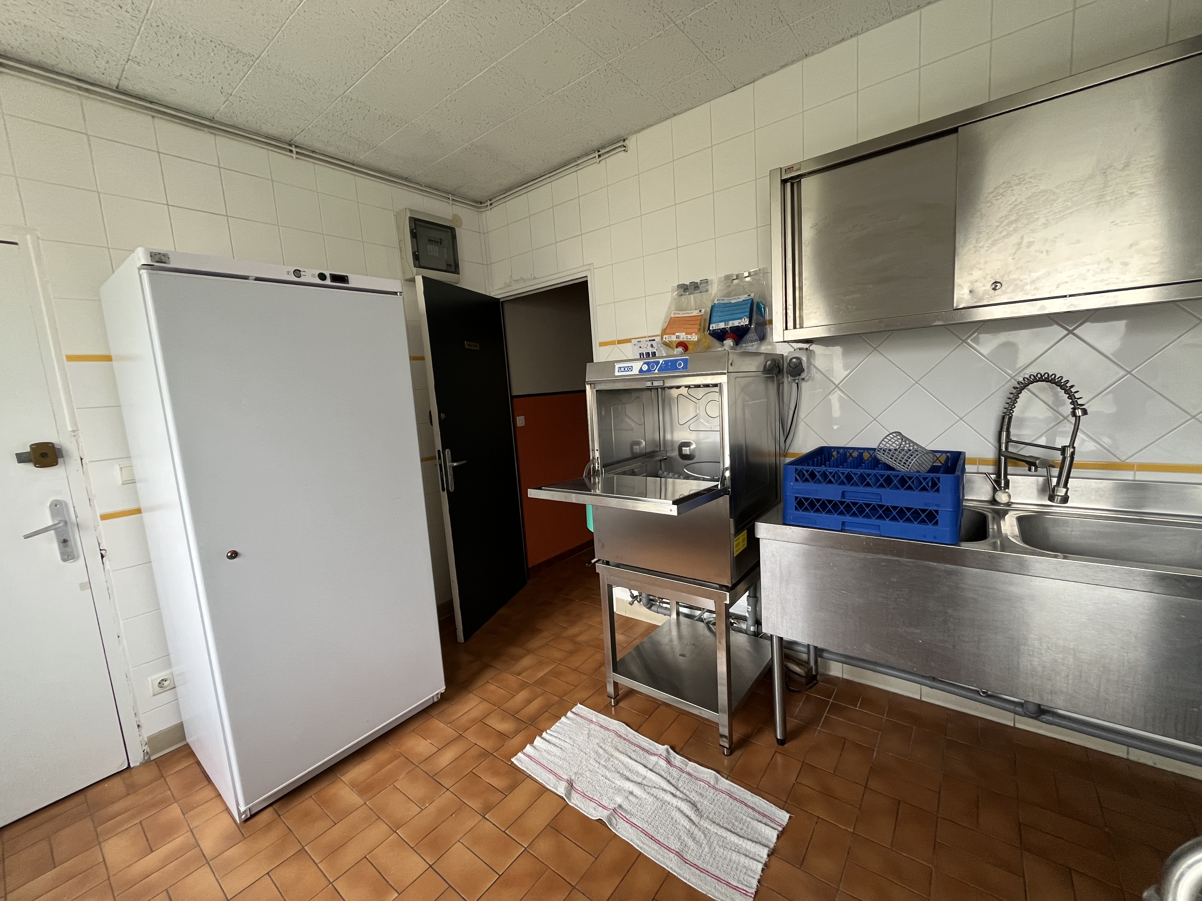 Cuisine salle Marchal Corny-sur-Moselle 2.jpg