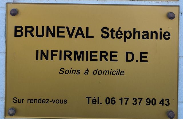 Stéphanie BRUNEVAL.jpg