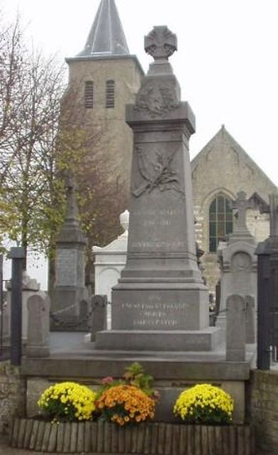 monument avant