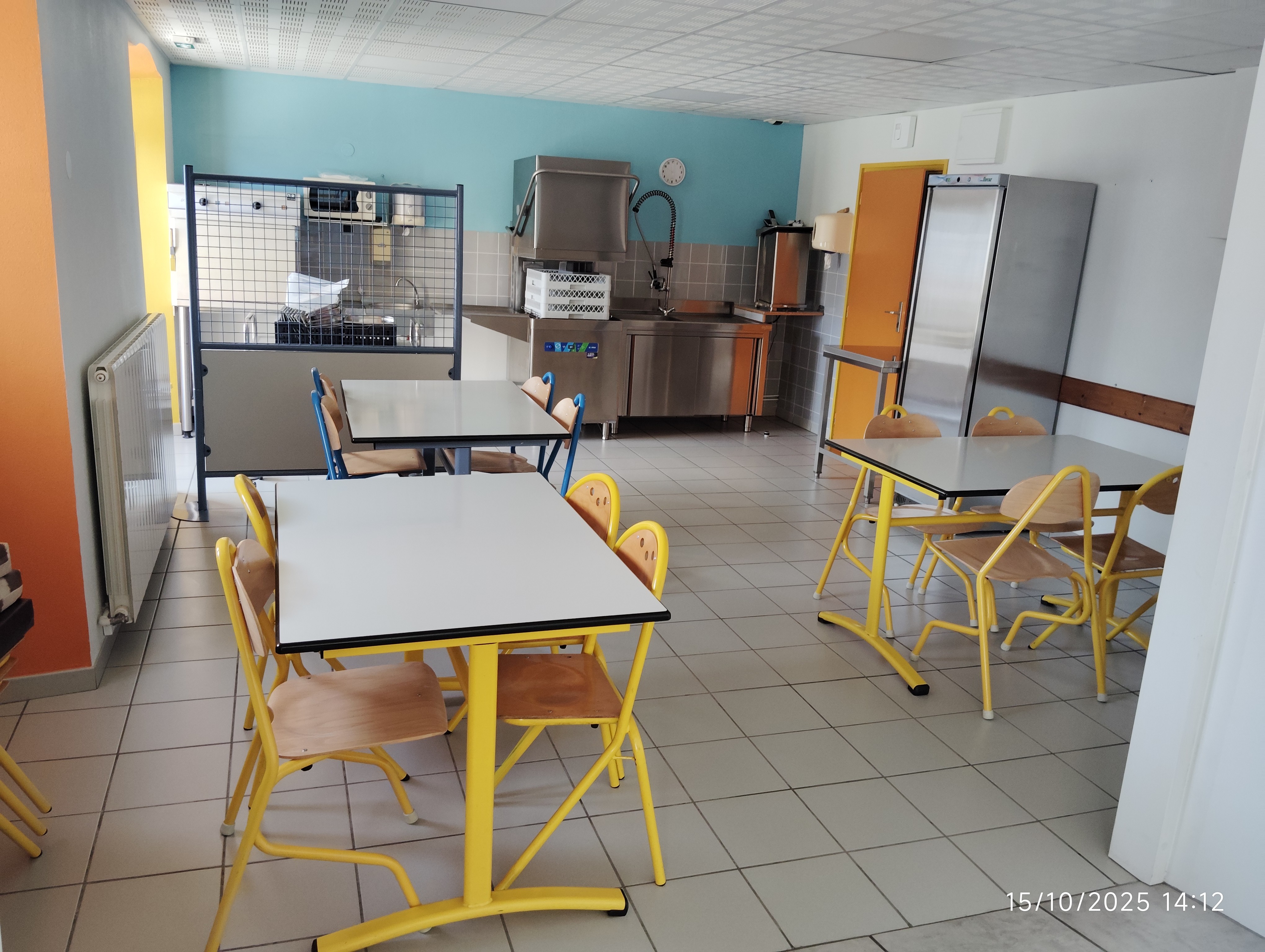 RESTAURANT SCOLAIRE.jpg