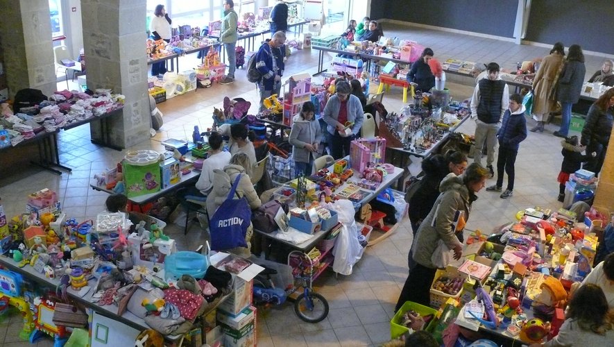 Les bonnes affaires de la bourse aux jouets.jpg