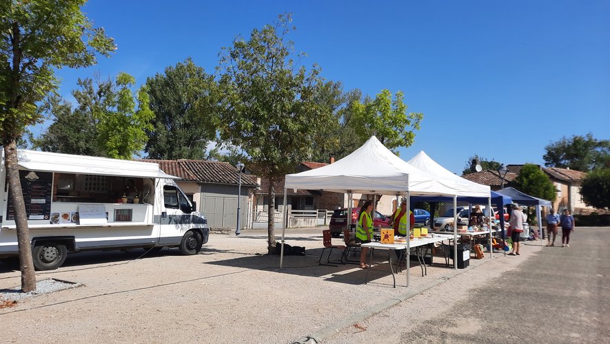 Vide-greniers l’APE démontre sa générosité.jpg