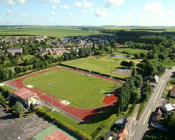 stade_jacques_descamps_breteuil_1.jpg