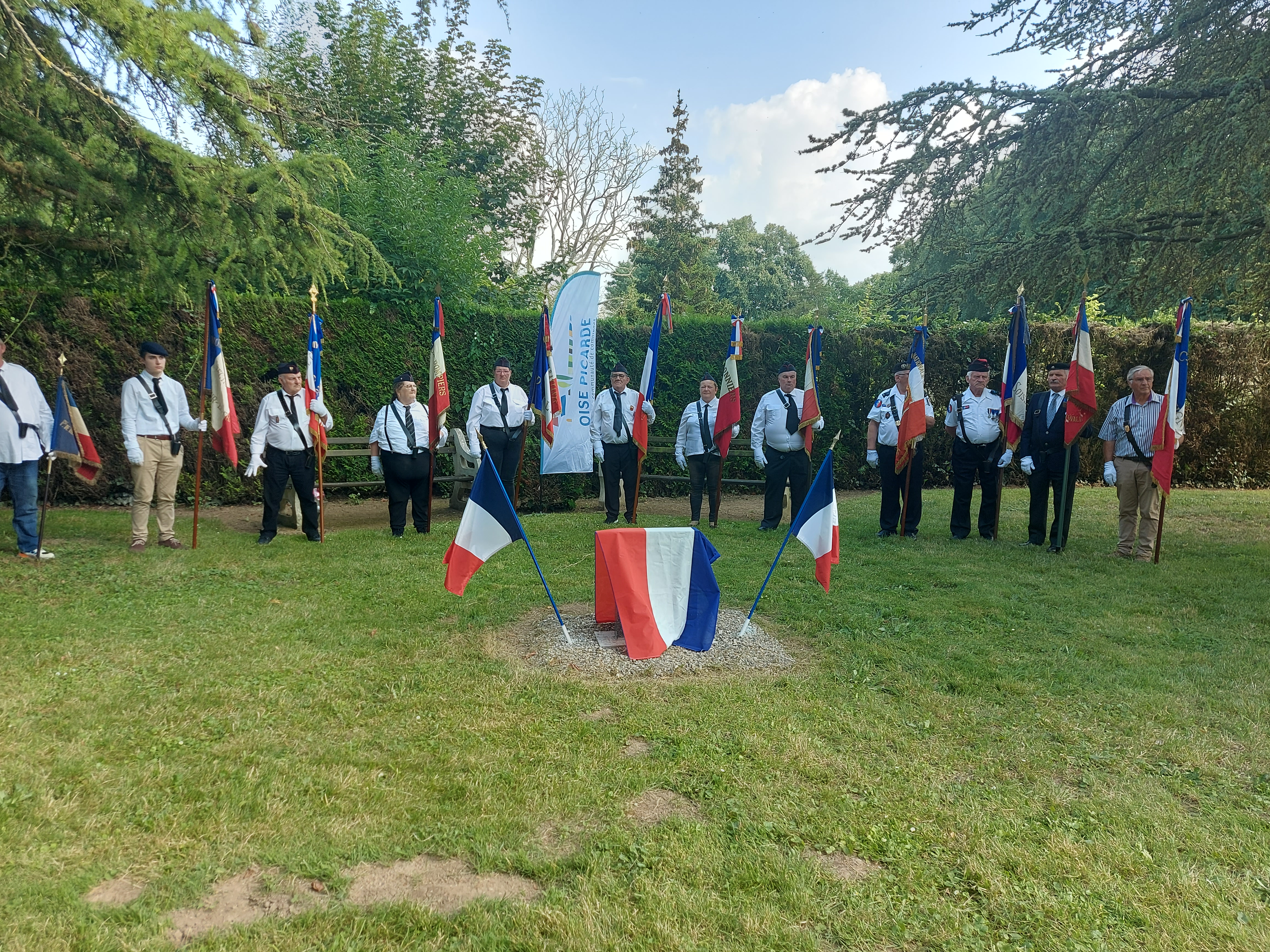 20240802_inauguration_stele_rafle_bacouel_tartigny-©ccoisepicarde _2_.jpg