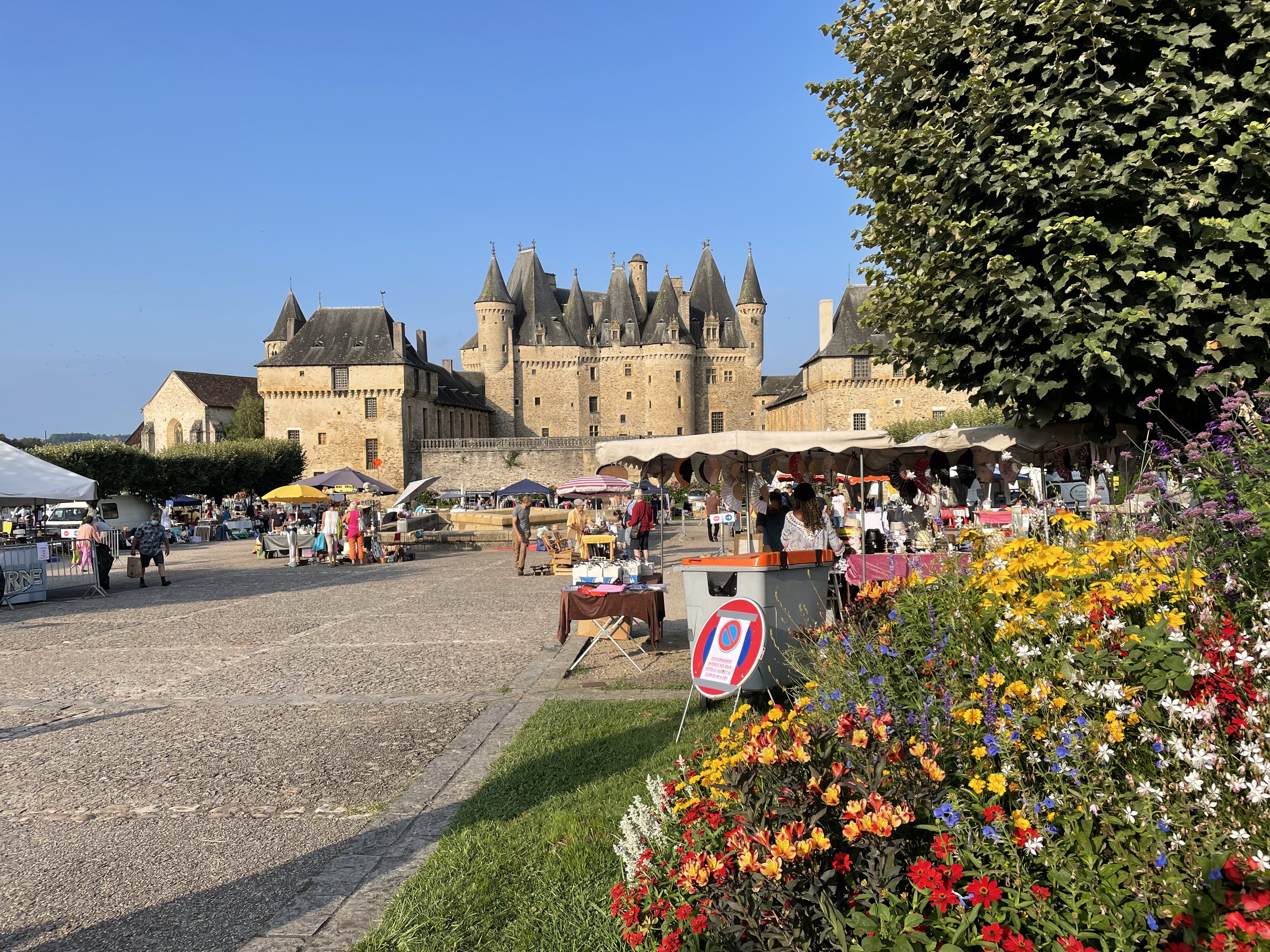 marchéBrocante.jpg