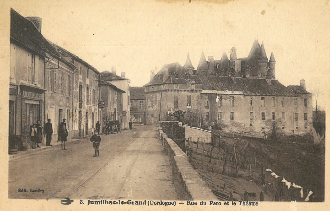 boulevard general de gaulle.jpg