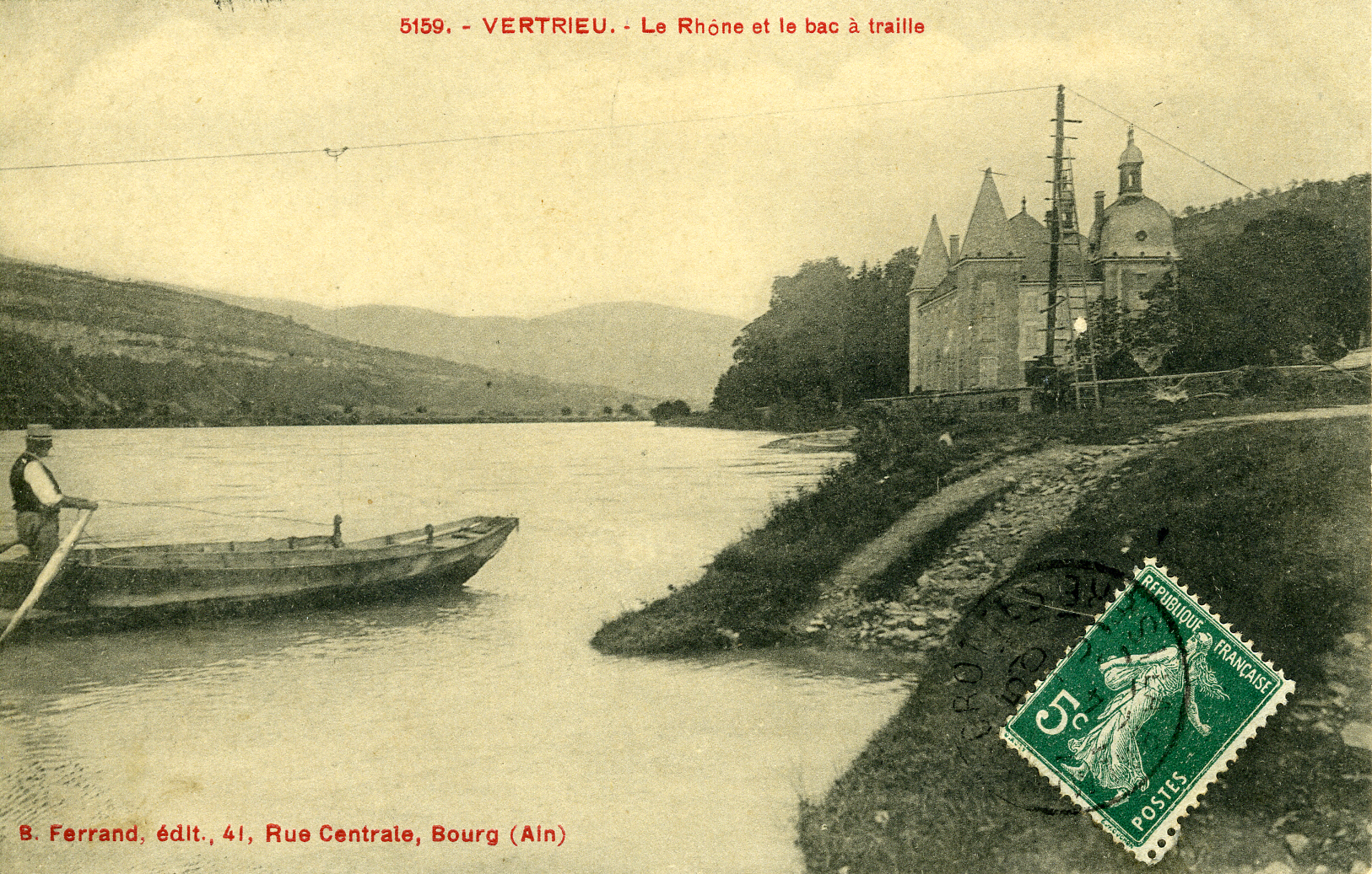 Le Rhône et le bac à traille.jpg
