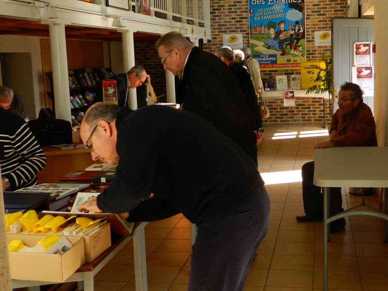 Timbres du monde_1.jpg