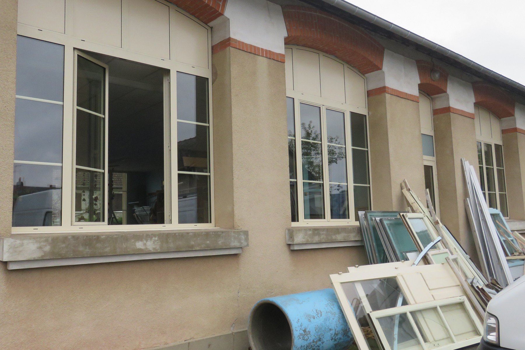 Menuiseries école maternelle_3.jpg