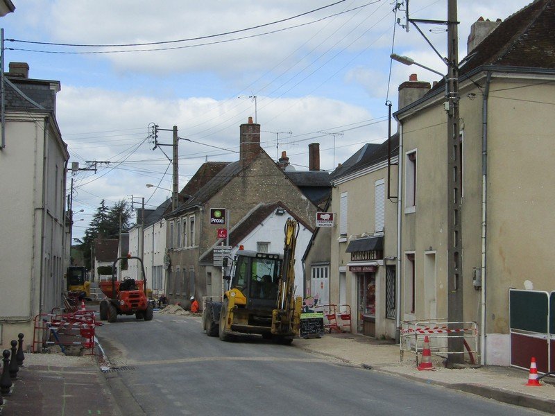 Travaux rue du Pont_07_enfouissement des réseaux_.JPG
