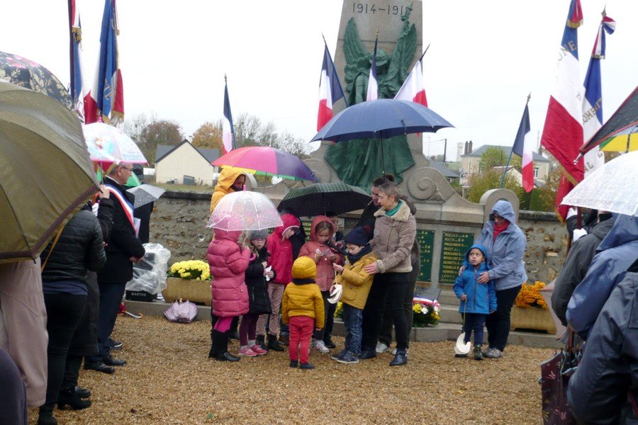 Cérémonie du 11 novembre-Le centenaire_3.JPG