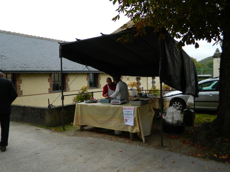 marché artisanal_1.jpg