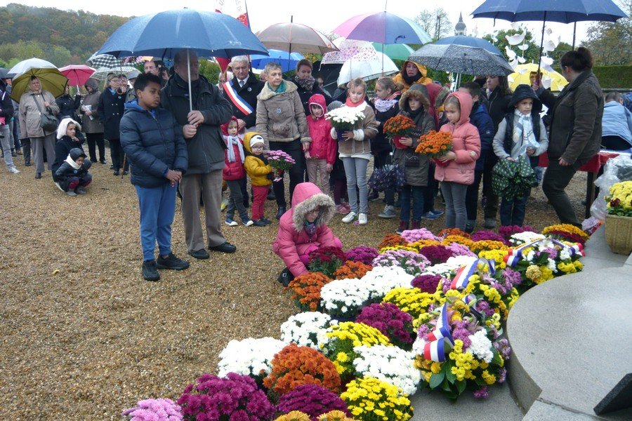 Cérémonie du 11 novembre-Le centenaire_4.JPG