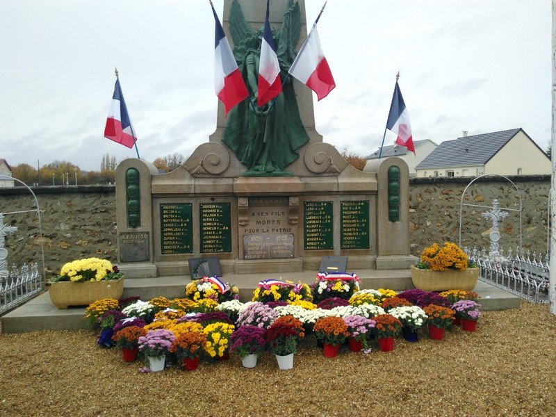 Cérémonie du 11 novembre-Le centenaire_9.jpg