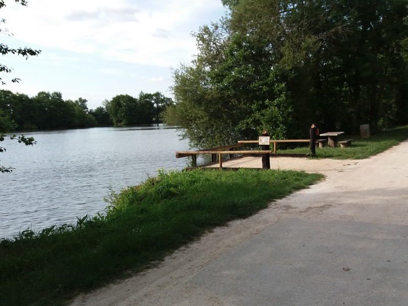 Etang 01.jpg