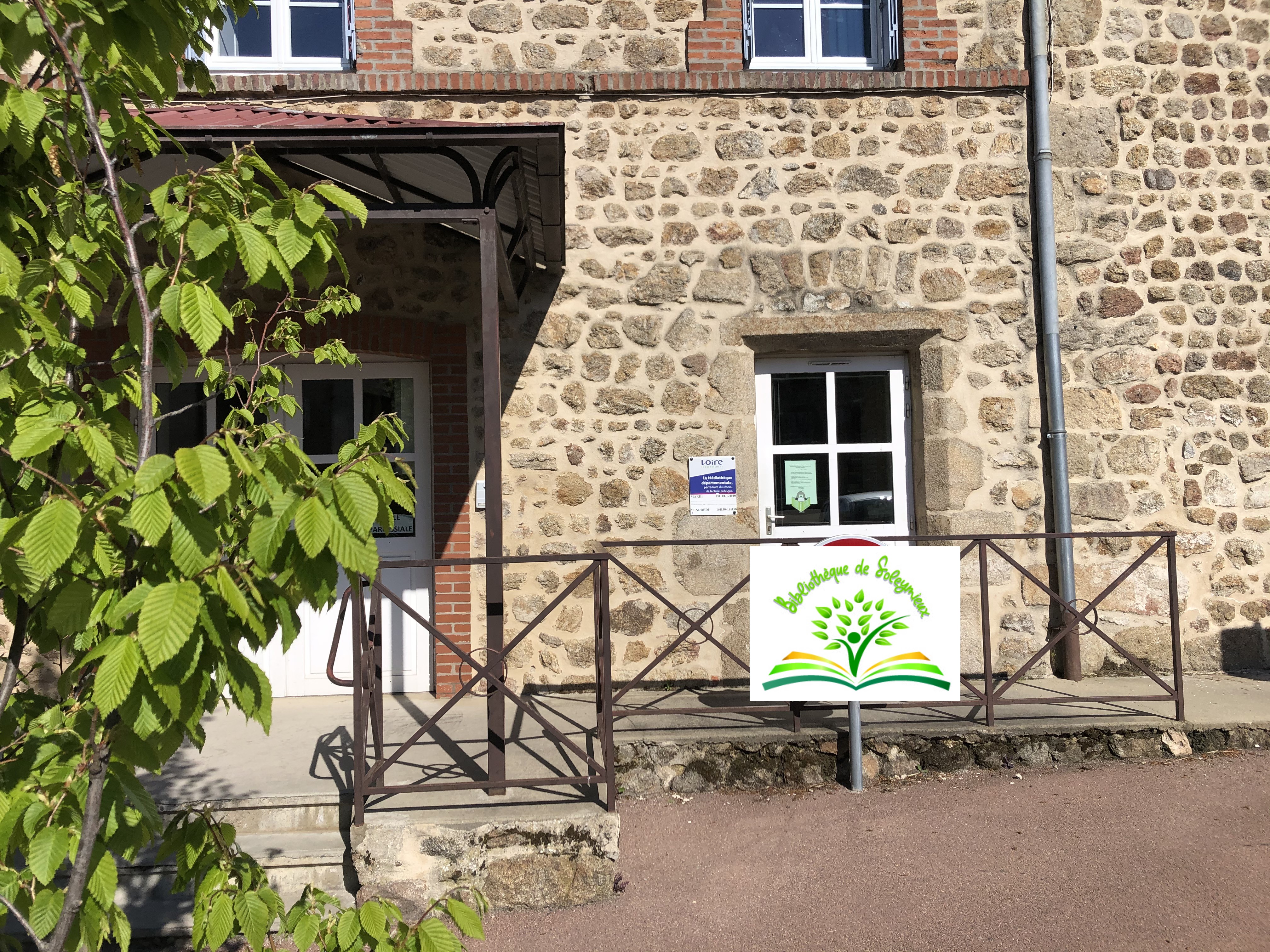 façade biblio.jpg