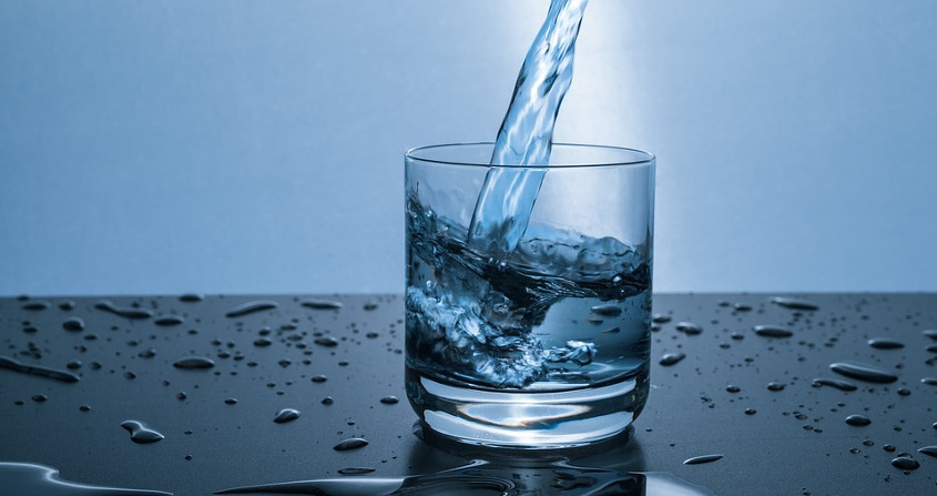 eau-potable_couv_eau-verre.jpg