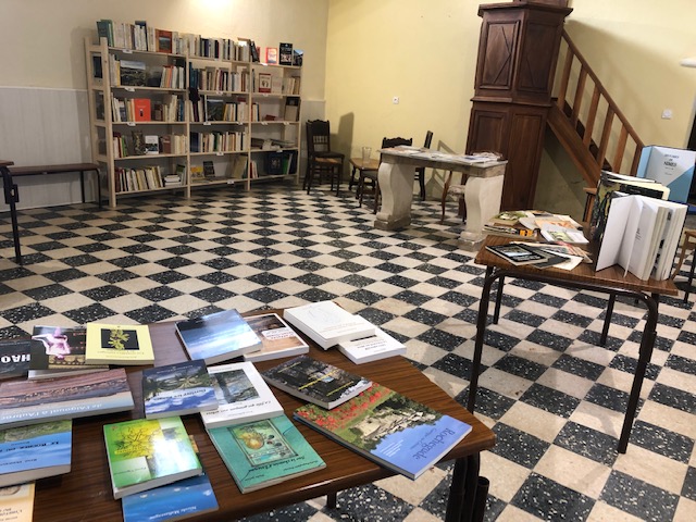 ancien temple bibliothèque cévenole 20 sept 2019.jpg
