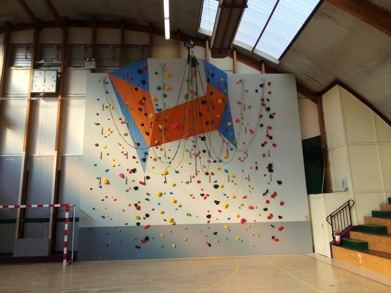 mur escalade.jpg