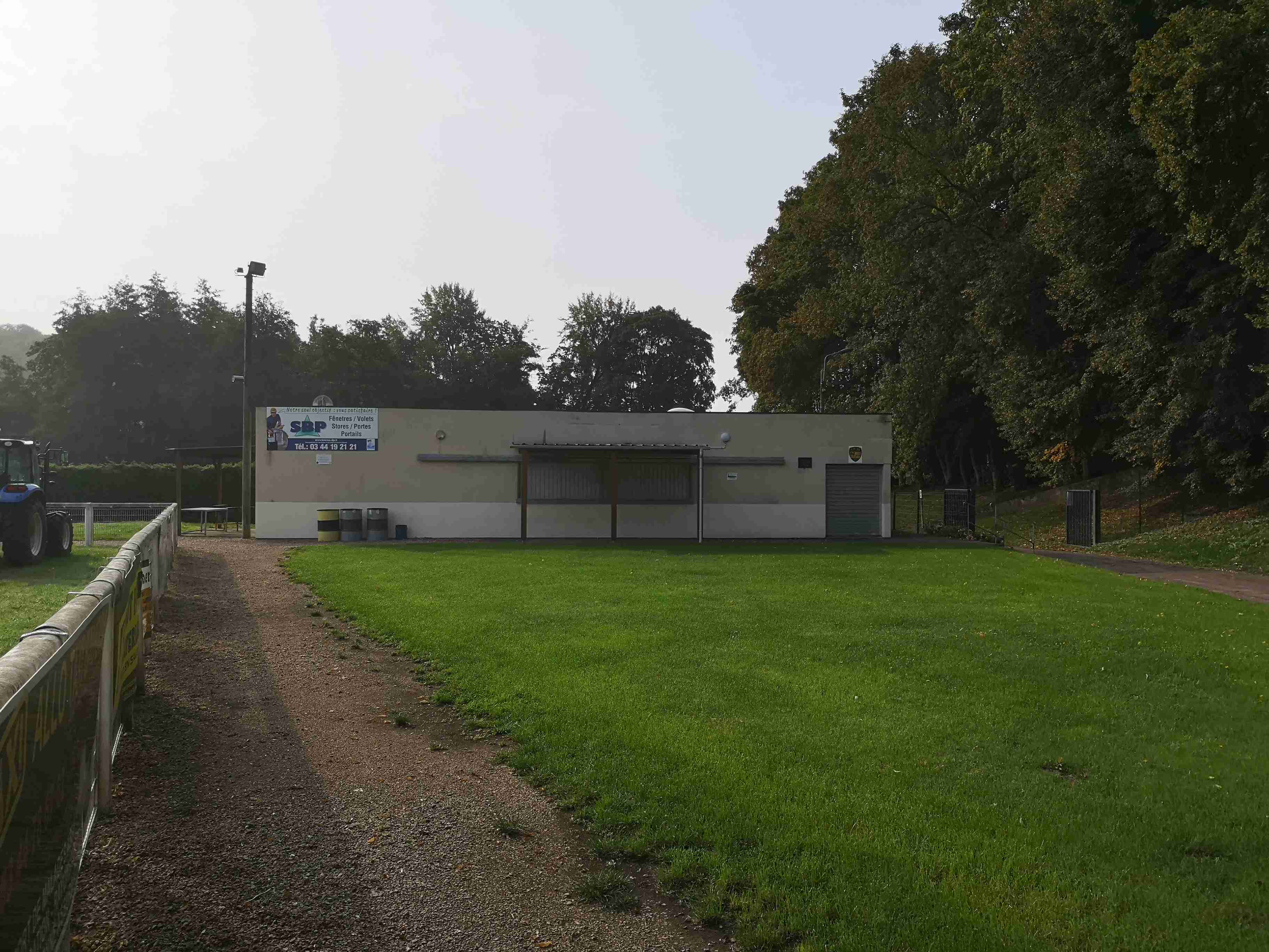 CLUB HOUSE.jpg