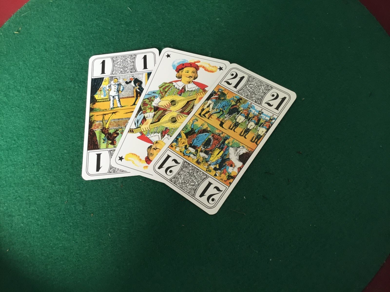 illustration-jeu-de-tarot_1-1738842814.jpg