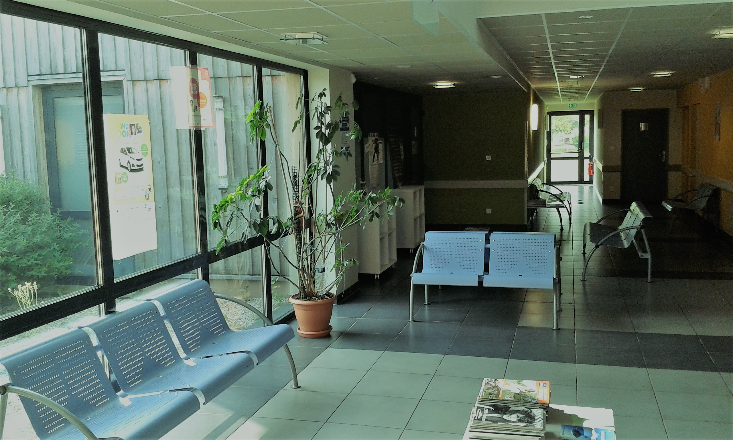 Hall 1.jpg
